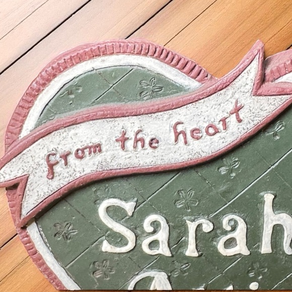 Sarah’s Attic Heart Plaque Figurine “From The Heart” Collectible Made in USA 4" - Picture 5 of 8